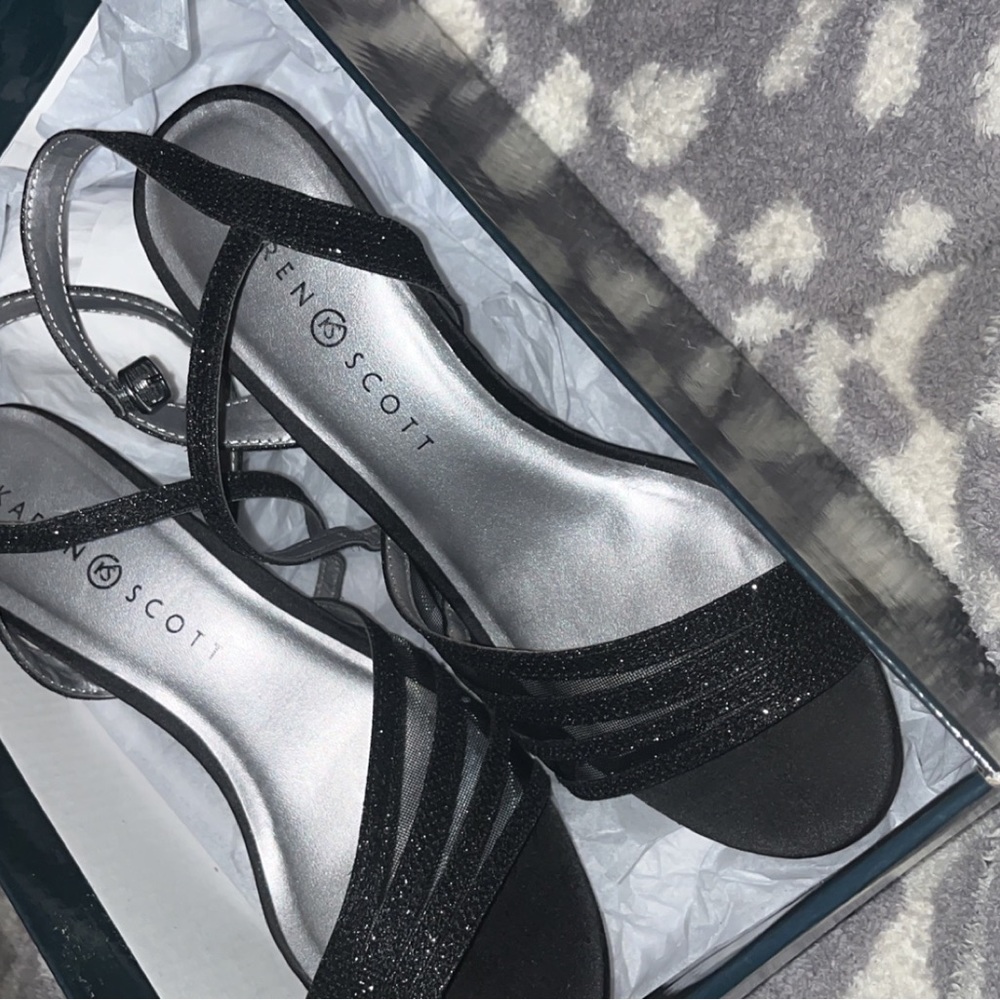 Karen Scott heels